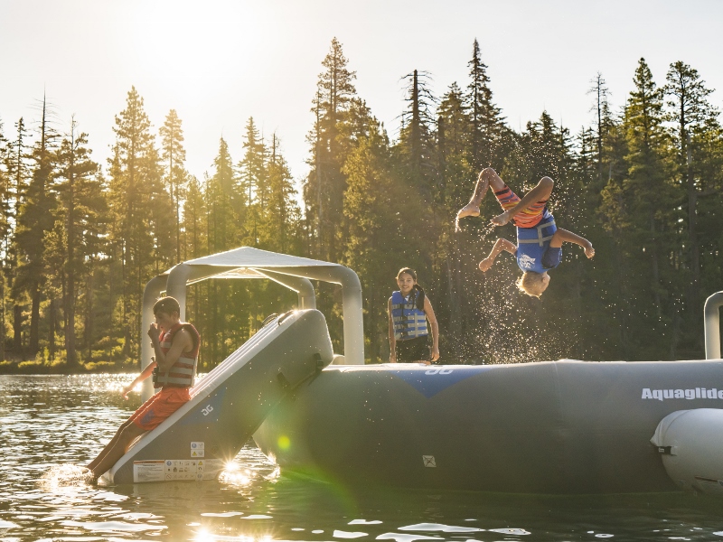 Aquaglide Recoil 14ft and 17ft Inflatable Water Park - Image 2